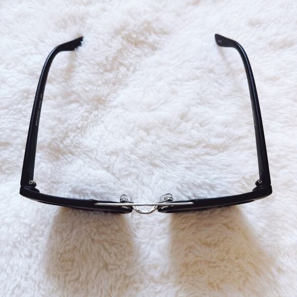 Alina Black Bold Round Sunglasses - Picture 6 of 9